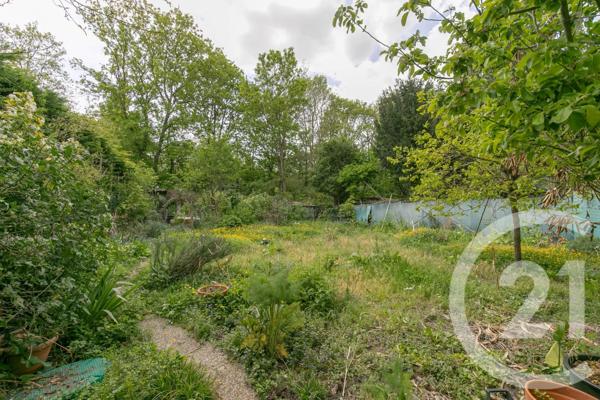 Maison à vendre  9 pièces - 255,96 m 2   CHAMPIGNY SUR MARNE  - 94