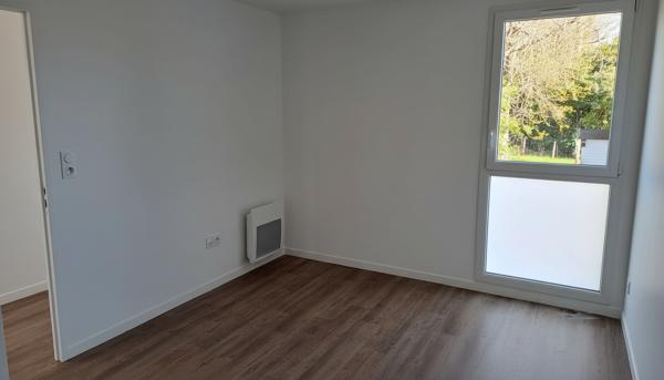 17920 BREUILLET Breuillet Centre