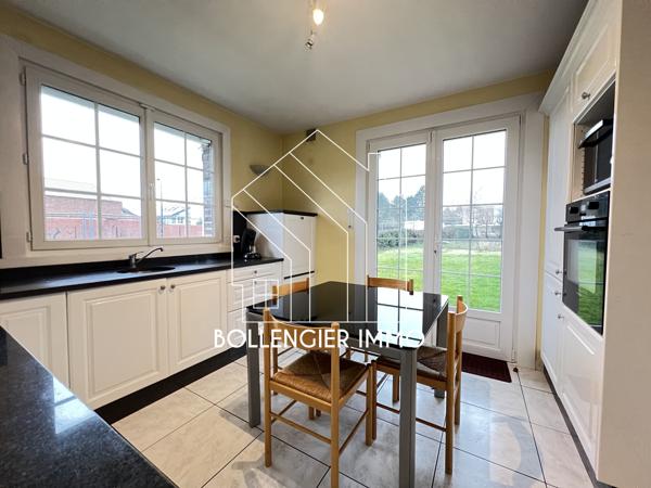 Maison 5 pièce(s) 3 chambre(s) 90 m²