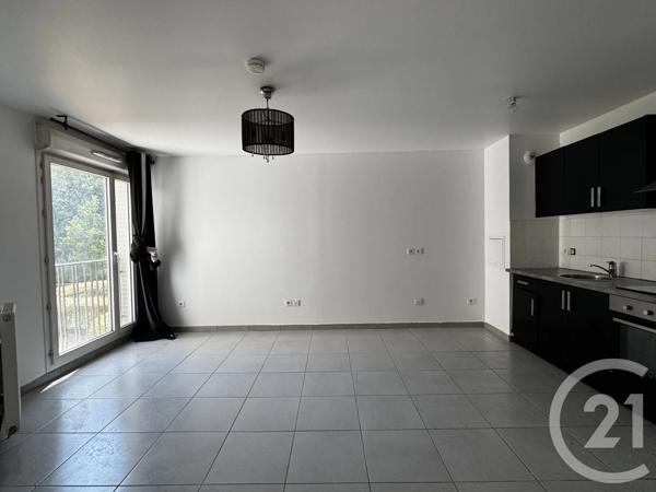 Appartement F2 à vendre  2 pièces - 40 m 2   SARCELLES  - 95