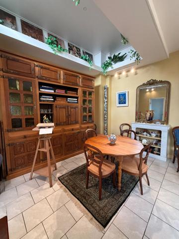 APPARTEMENT 3 CHAMBRES AVEC CAVES