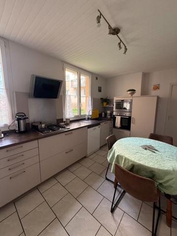 APPARTEMENT 3 CHAMBRES AVEC CAVES