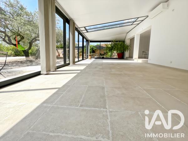 Maison à vendre 8 pièces 211 m² Saint-Martin-de-Crau