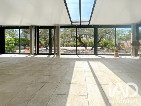 Maison à vendre 8 pièces 211 m² Saint-Martin-de-Crau