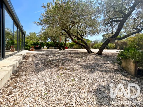 Maison à vendre 8 pièces 211 m² Saint-Martin-de-Crau