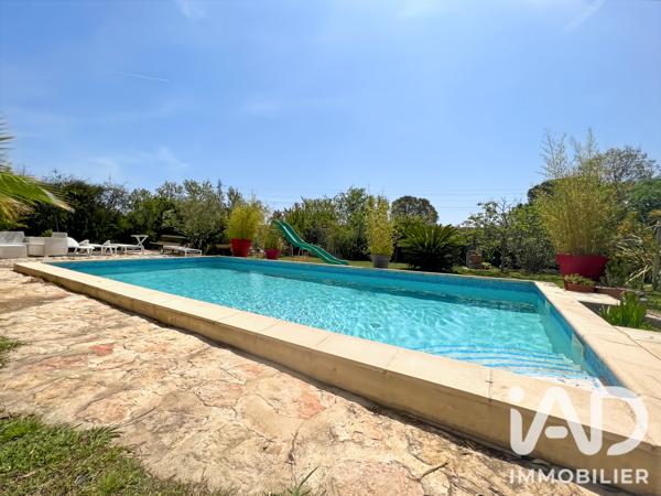 Maison à vendre 8 pièces 211 m² Saint-Martin-de-Crau
