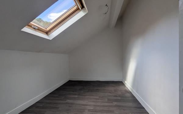 Maison à vendre    3 pièces •  Laon