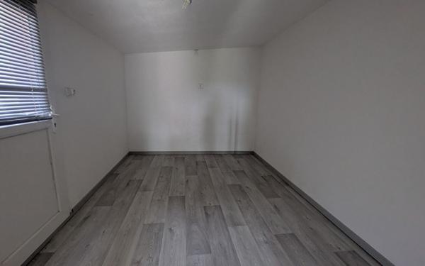 Maison à vendre    3 pièces •  Laon