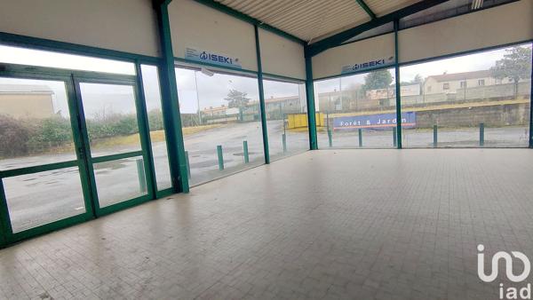 Murs commerciaux  à vendre 1 724 m² Aussillon