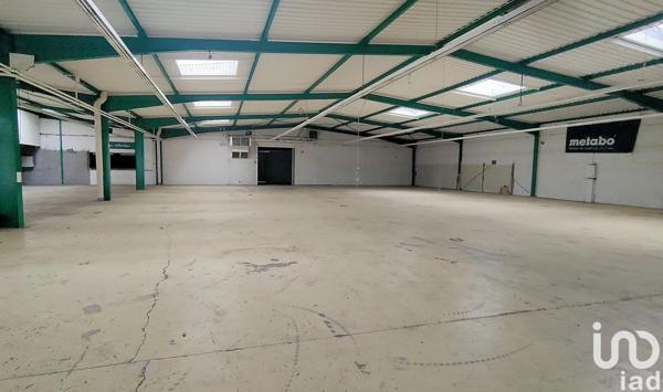 Murs commerciaux  à vendre 1 724 m² Aussillon