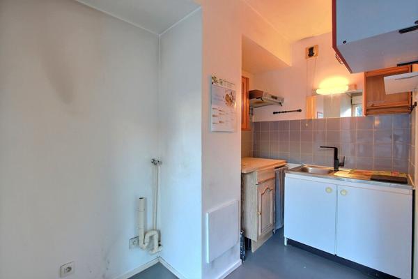 Appartement Gennevilliers - 1 pièces + jardin - 32.01 m2