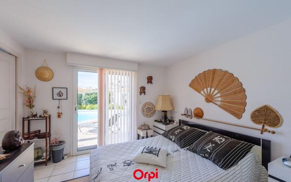 Maison à vendre    6 pièces •  Nieul-sur-Mer
