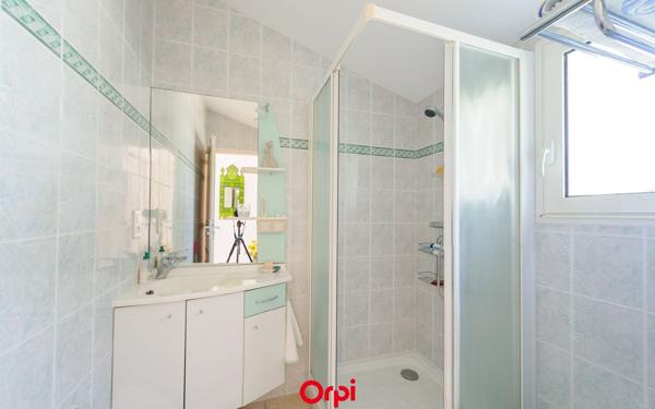 Maison à vendre    6 pièces •  Nieul-sur-Mer