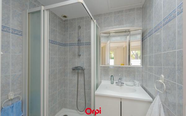 Maison à vendre    6 pièces •  Nieul-sur-Mer