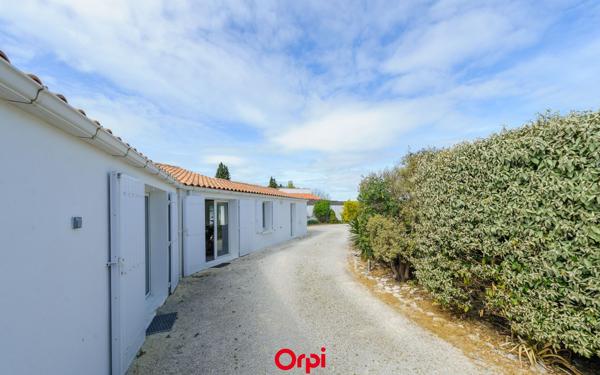Maison à vendre    6 pièces •  Nieul-sur-Mer