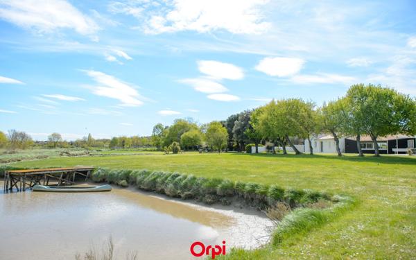 Maison à vendre    6 pièces •  Nieul-sur-Mer