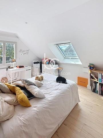 VANNES Maison 8 pièces 165 m²
