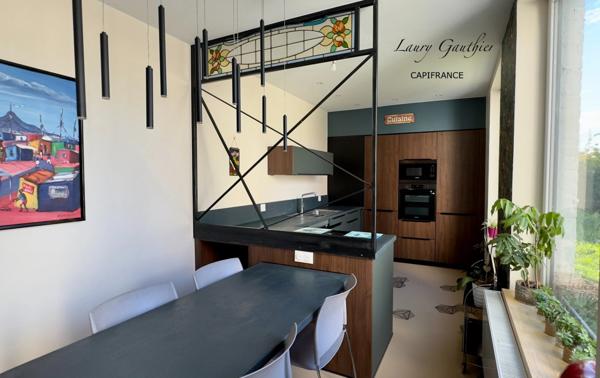 Maison Semi Bourgeoise avec cachet et beaux volumes + 170 m² hab Houplines Bourg