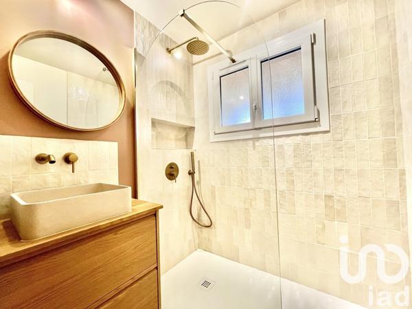 Appartement 4 pièces de 85 m² à Saint-Raphaël (83700)