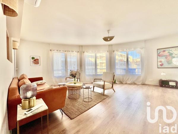 Appartement 4 pièces de 85 m² à Saint-Raphaël (83700)