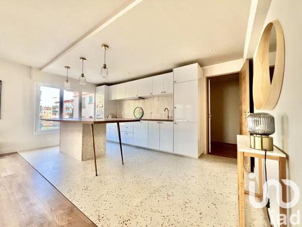 Appartement 4 pièces de 85 m² à Saint-Raphaël (83700)