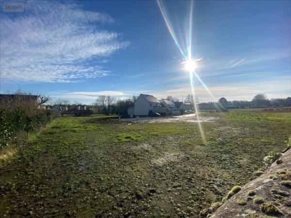 Terrain à Batir à vendre à Dol-de-Bretagne en Ille-et-Vilaine (35120), ref : 35130-1072050