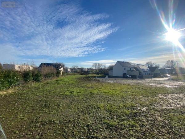 Terrain à Batir à vendre à Dol-de-Bretagne en Ille-et-Vilaine (35120), ref : 35130-1072050
