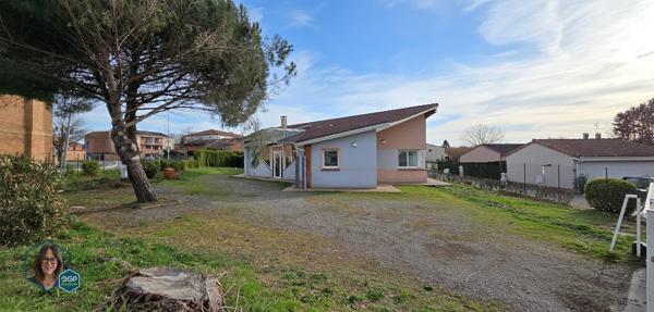 Local professionnel 142 m² – Idéal activité libérale – Centre Castelginest