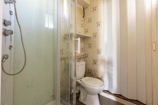 Maison de ville 4ch + bureau, garage et jardin - REF. VM453
