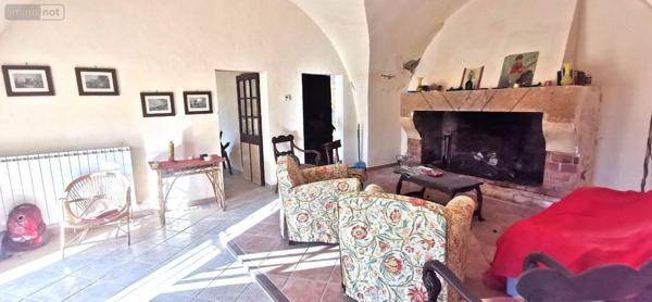 Propriete à vendre à Saint-Martin-de-Crau dans les Bouches-du-Rhône (13310), ref : 075/167   
Craulonguette