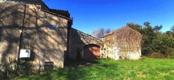 Propriete à vendre à Saint-Martin-de-Crau dans les Bouches-du-Rhône (13310), ref : 075/167   
Craulonguette