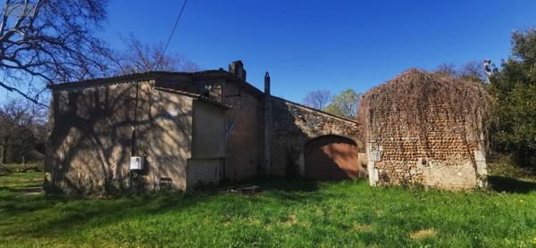 Propriete à vendre à Saint-Martin-de-Crau dans les Bouches-du-Rhône (13310), ref : 075/167   
Craulonguette