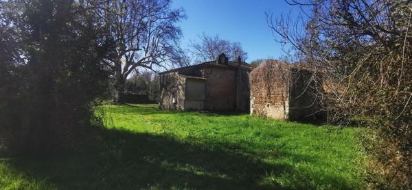 Propriete à vendre à Saint-Martin-de-Crau dans les Bouches-du-Rhône (13310), ref : 075/167   
Craulonguette