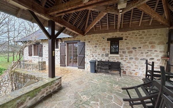 Maison à vendre    7 pièces •  Nexon