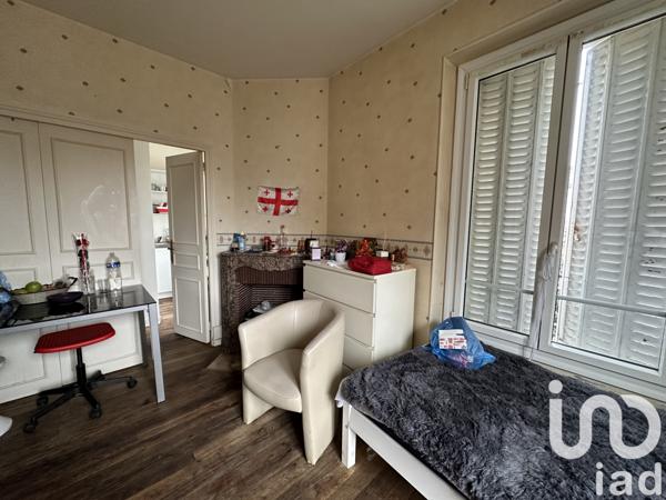 Immeuble à vendre 180 m² Corbeil-Essonnes