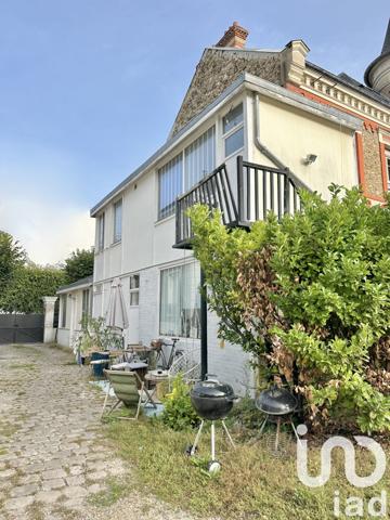 Immeuble à vendre 180 m² Corbeil-Essonnes