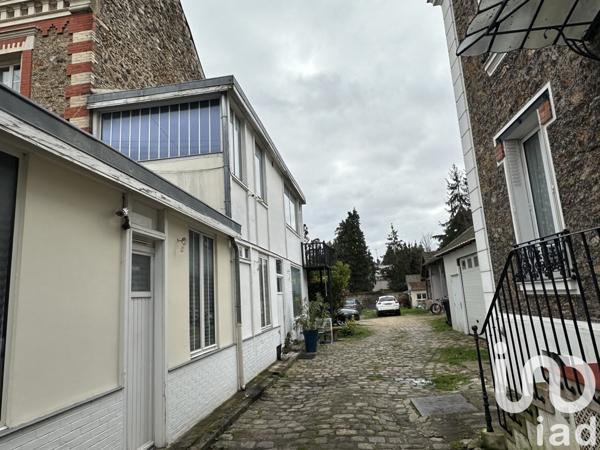 Immeuble à vendre 180 m² Corbeil-Essonnes