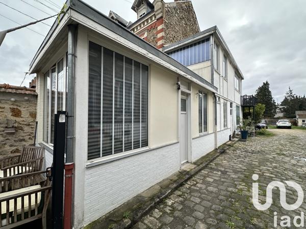 Immeuble à vendre 180 m² Corbeil-Essonnes