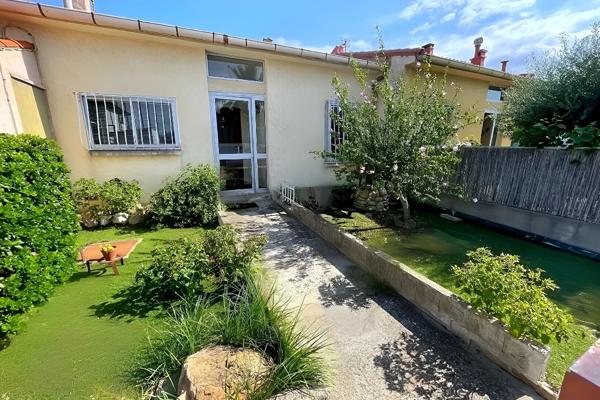 EXLUSIVITE- A VENDRE VILLA PLAIN-PIED DE TYPE F3 AVEC UN POTENTIEL DE 100 M² SUR 222 M² DE TERRAIN