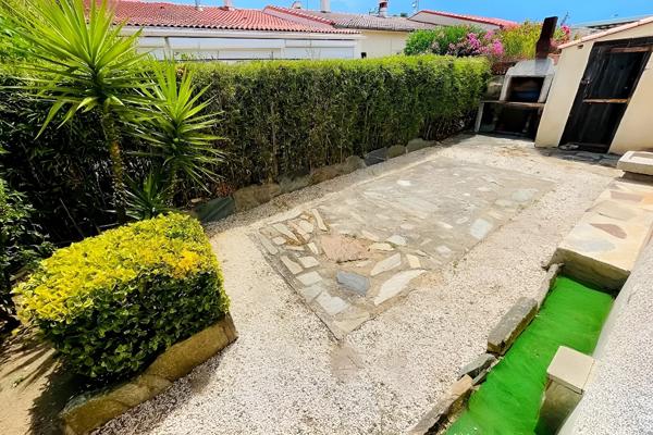 EXLUSIVITE- A VENDRE VILLA PLAIN-PIED DE TYPE F3 AVEC UN POTENTIEL DE 100 M² SUR 222 M² DE TERRAIN