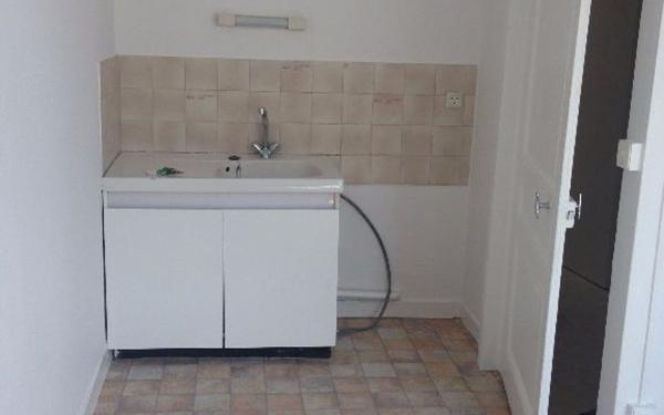 Appartement à louer    1 pièce • 27,70 m2 Lyon 7