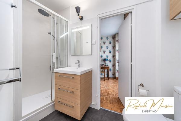 Versailles, appartement de 119 m2 en étage élevé, 4 chambres et balcon