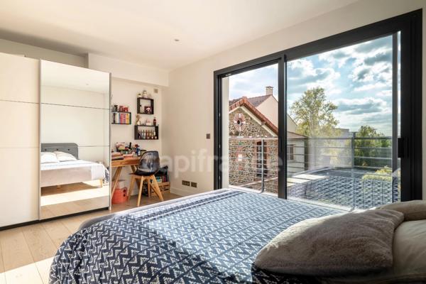 Maison à vendre P6 FONTENAY SOUS BOIS (94) au cœur des Rigollots, 215 m² avec jardin arboré, terrasses et balcons