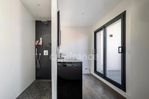 Maison à vendre P6 FONTENAY SOUS BOIS (94) au cœur des Rigollots, 215 m² avec jardin arboré, terrasses et balcons