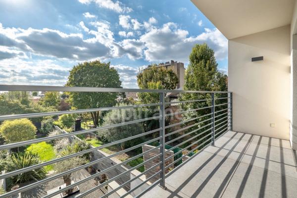 Maison à vendre P6 FONTENAY SOUS BOIS (94) au cœur des Rigollots, 215 m² avec jardin arboré, terrasses et balcons