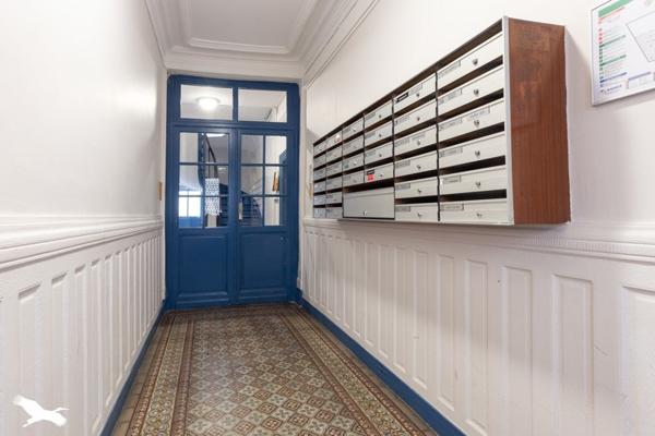 Appartement à vendre 265 000 € Paris 18 2 p 33 m² DPE E