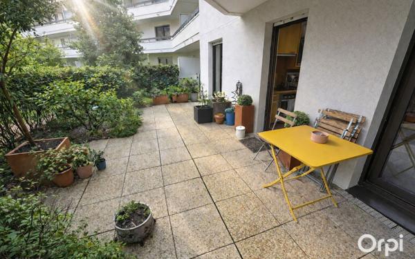 Appartement à vendre    2 pièces • 48,33 m2 Châtillon