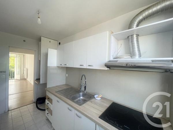 Appartement F4 à vendre  4 pièces - 63 m 2   LE RAINCY  - 93