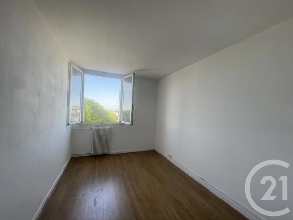 Appartement F4 à vendre  4 pièces - 63 m 2   LE RAINCY  - 93