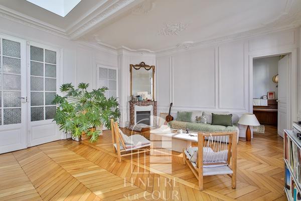 Comme une maison à Paris !